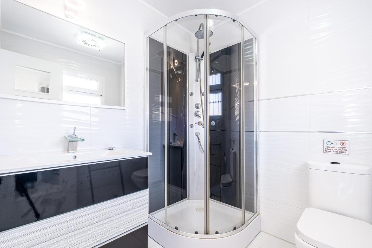Penthouse Bella Vista Διαμέρισμα Μπένιντορμ Εξωτερικό φωτογραφία